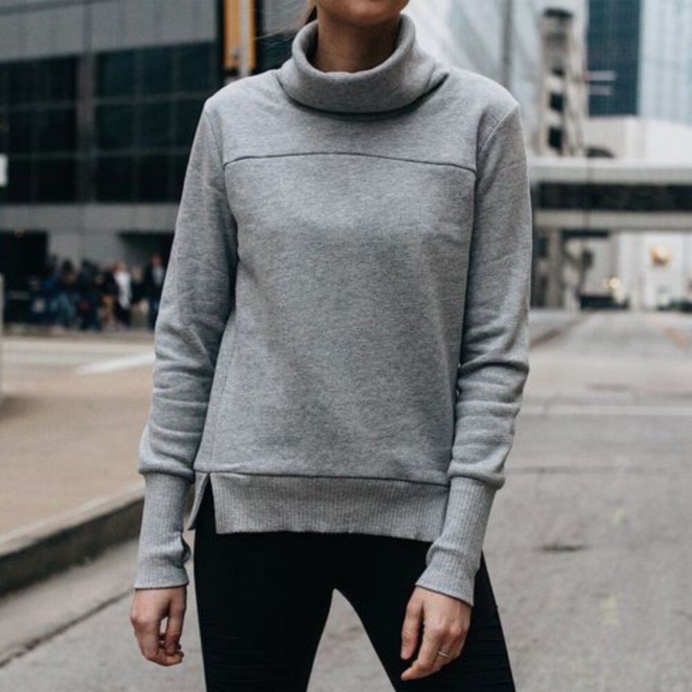 ALO Yoga Hazy Mock Neck Pullover Sweatshirt Athletic Heather Gray, Long Sleeve